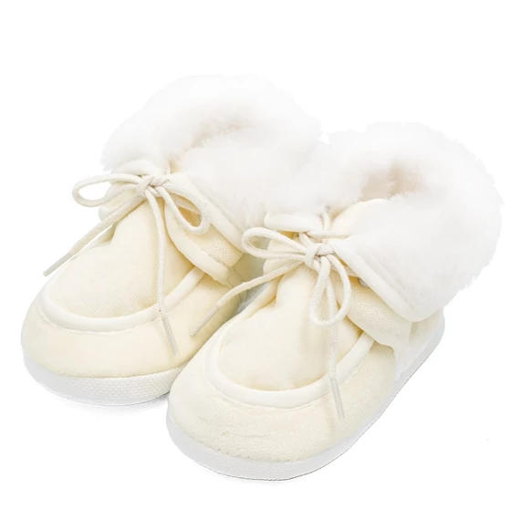 New Baby téli bundás baba cipő megkötővel
