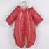 Kép 2/4 - Téli kezeslábas kapucnival és fülekkel New Baby Pumi red raspberry