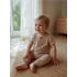 Kép 6/6 - Baba muszlin szett póló és nadrág New Baby beige
